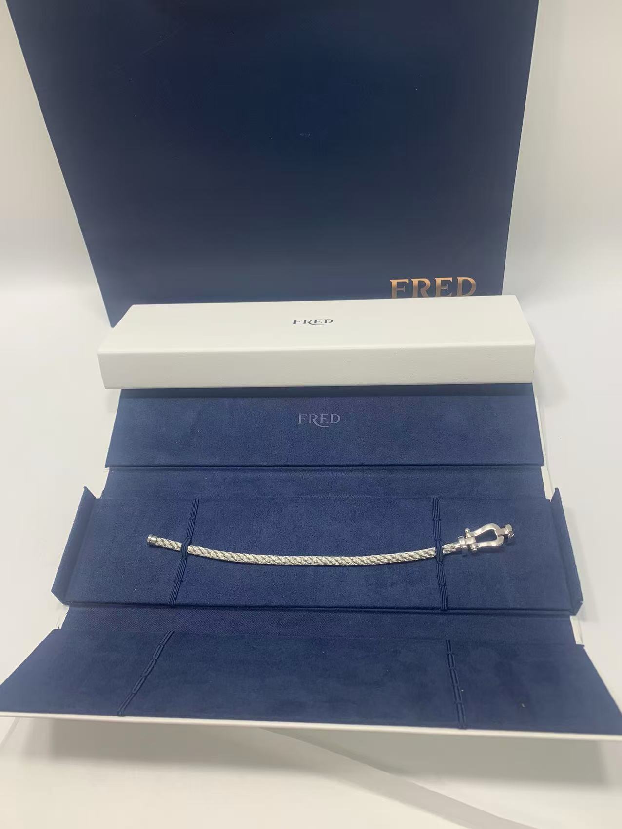 박*은님 프레드 포스텐 미디엄 팔찌 검품 및 출고