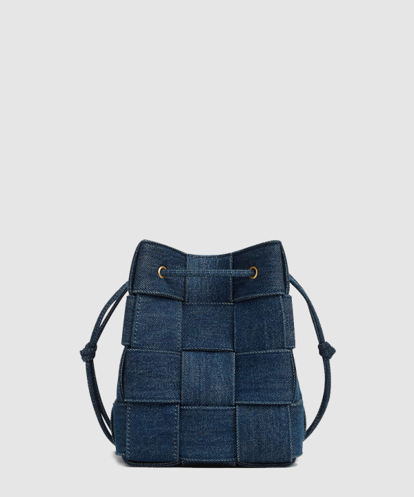 보테가베네타 카세트 데님 버킷백 743789