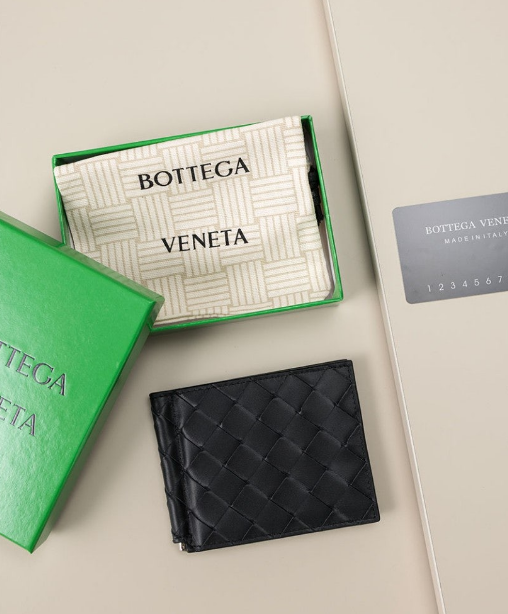 (국내배송) 보테가베네타 인트레치아토 머니클립