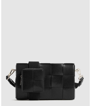 보테가베네타 버서타일 스트랩 카세트백 741777