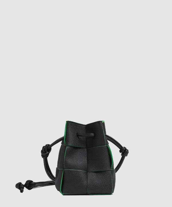 보테가베네타 카세트 미니 버킷백 680217