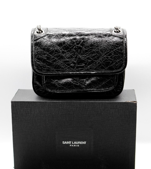 (국내배송) 생로랑 YSL 크링클 빈티지 레더 블랙 모노그램 니키 미디움백