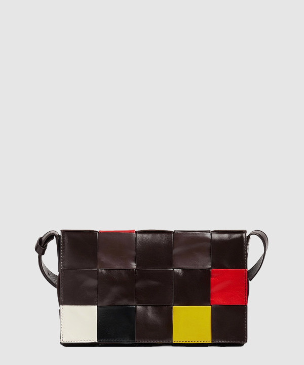 보테가베네타 카세트백 667298