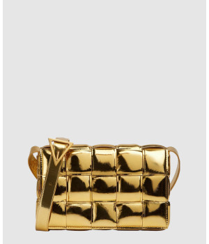 보테가베네타 패디드 카세트백 591970