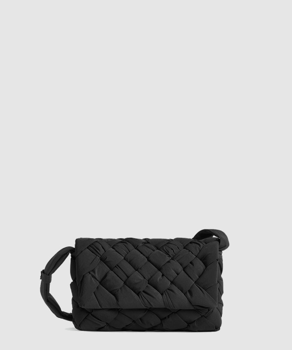 보테가베네타 스몰 럼플 메신저백 795498