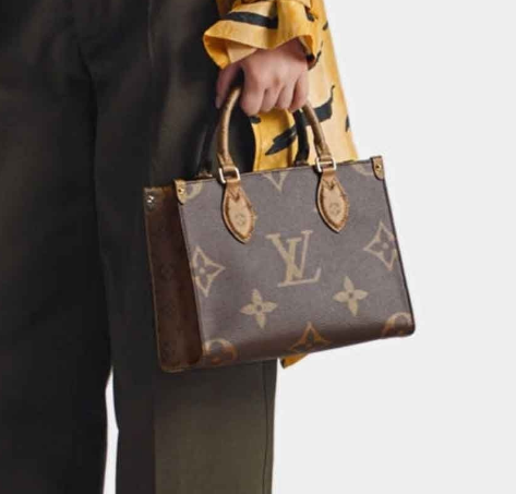 (국내배송) 루이비통 온더고 크로스백