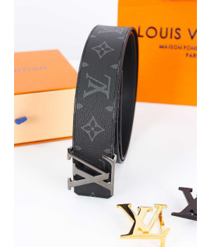 (국내배송) 루이비통 LV 이니셜 모노그램 레더 벨트 블랙