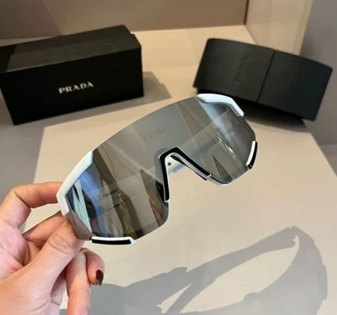 (국내배송) 프라다 리네아로사 화이트 고글 선글라스