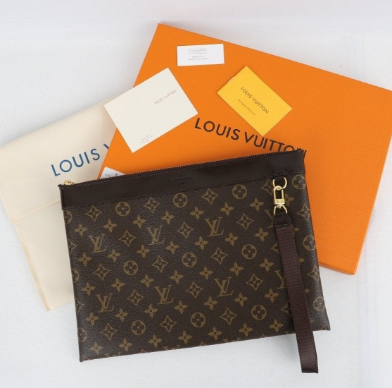 (국내배송) 루이비통 M62291 포쉐트 클러치
