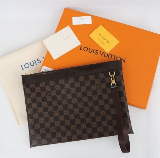 (국내배송) 루이비통 M62291 포쉐트 클러치