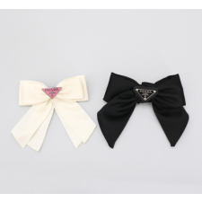 (국내배송) 프라다 헤어핀