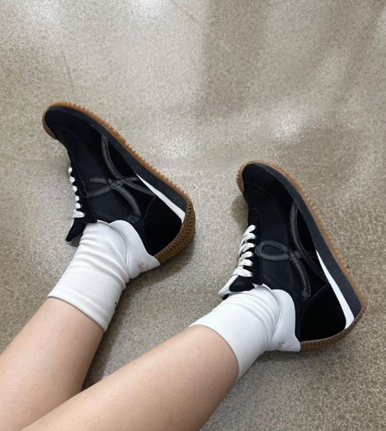 (국내배송) 로에베 나일론 앤 스웨이드 플로우 러너 블랙