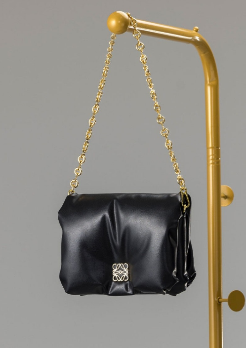 (국내배송) 로에베 퍼퍼 고야백