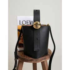 (국내배송) 로에베 미니 페블 버킷백