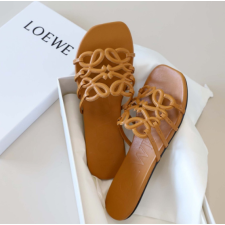 (국내배송) 로에베 페달 아나그램 슬라이드