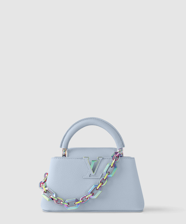 루이비통 카퓌신 이스트 웨스트 미니 M11422