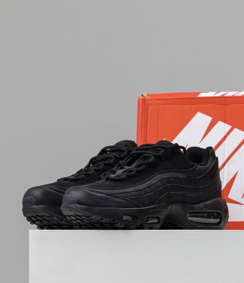 (국내배송) 나이키 Air Max 95 트리플  Essential 올블랙