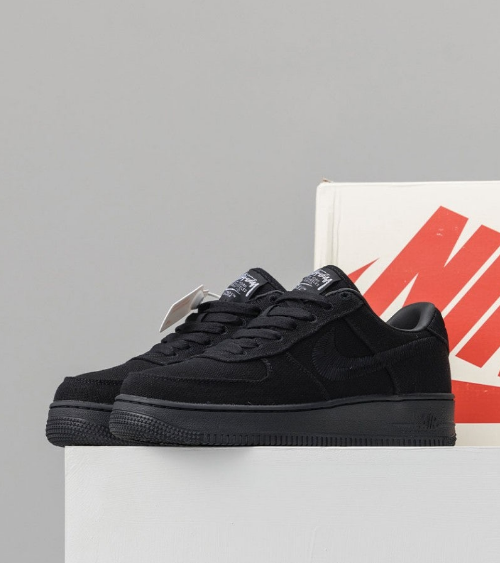 (국내배송) 나이키 스투시(stussy) x 나이키 에어 포스1 로우 스니커즈