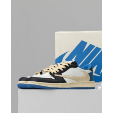 (국내배송) 나이키 프라그먼트 X 트래비스 스캇 X 조던1 로우