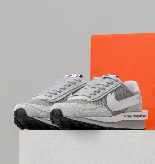 (국내배송) 나이키 사카이 프라그먼트 LD와플 라이트 스모크 그레이