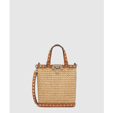 발렌티노 락스터드 라피아 숄더백