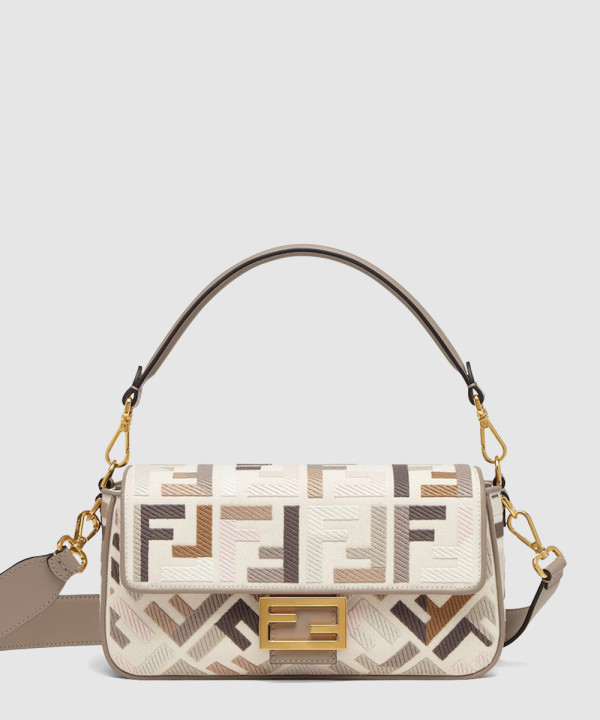 펜디 바게트백 미디움 8BR600