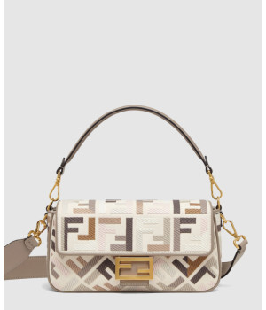 펜디 바게트백 미디움 8BR600