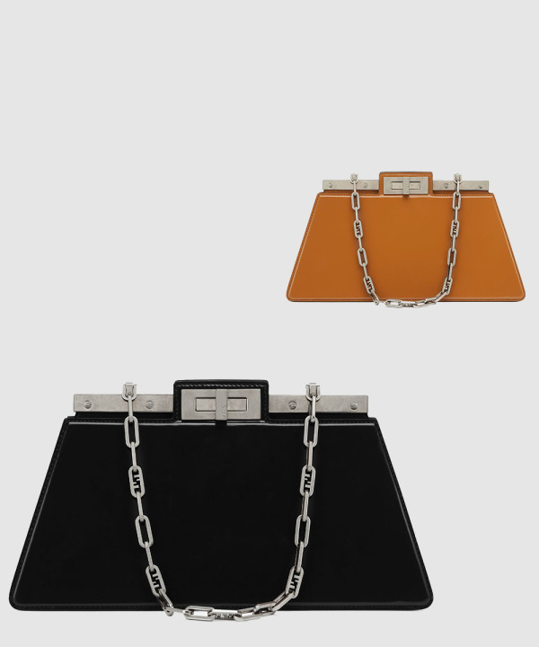 펜디 피카부 컷 체인 미듐 숄더백 8BN340