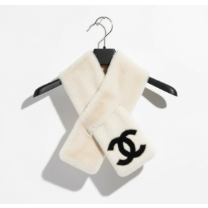 (국내배송) 샤넬 시어링 램스킨 밍크 머플러