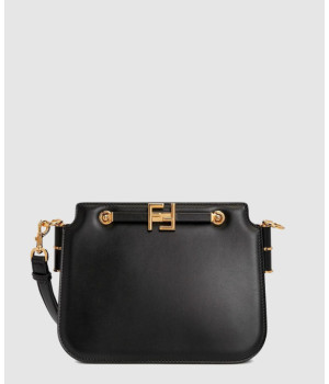 펜디 터치백 8BT349