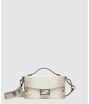 펜디 소프트 트렁크 바게트 백 7VA565