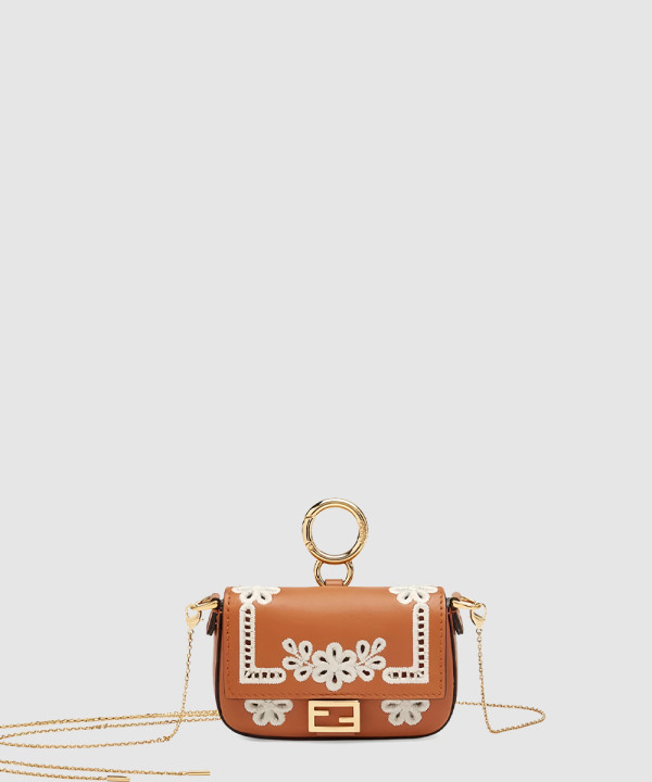 펜디 나노 바게트 참 체인 숄더백 7AR844