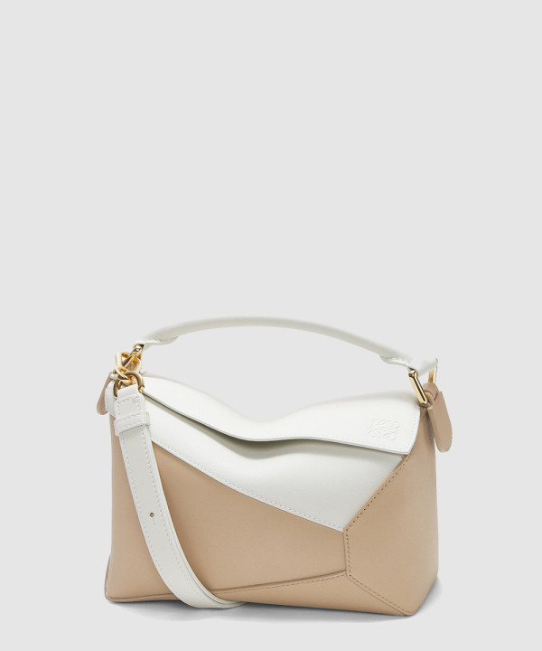 로에베 스몰 퍼즐백 클래식 카프스킨