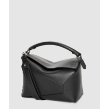 로에베 퍼즐백 인 클래식 카프스킨