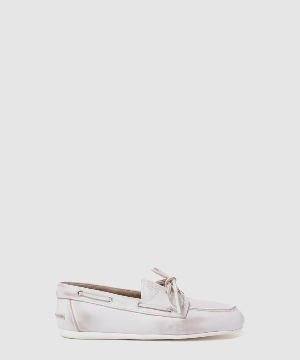 미우미우 블리치드 레더 로퍼 5D123E