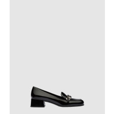 미우미우 체인 로고 로퍼 5D658D