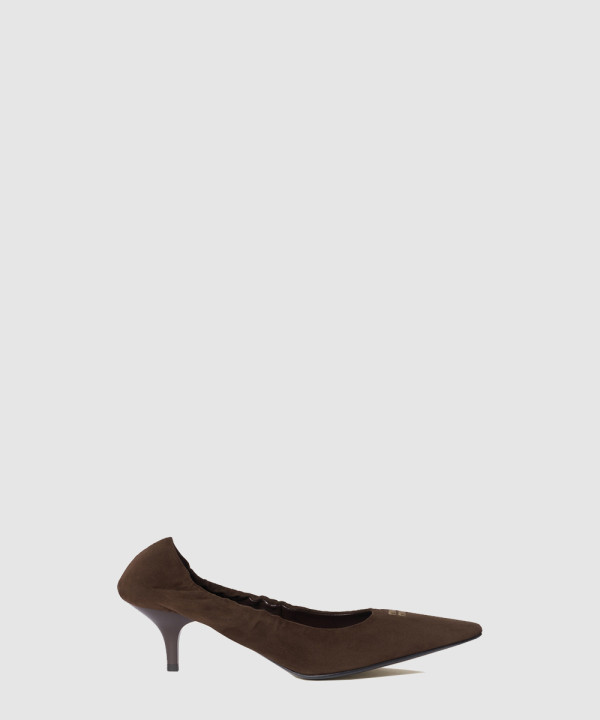 미우미우 스웨이드 주름 펌프스 5I374E