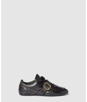 미우미우 버클 스트랩 레더 스니커즈 5E549E