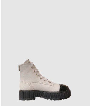 샤넬 로고 레터링 컴뱃 부츠 G45124