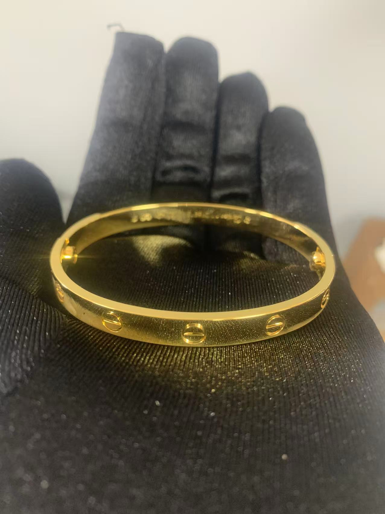 2026년 3월 10일 최*현 님 까르띠에 클래식 러브 브레이슬릿 검품 및 출고