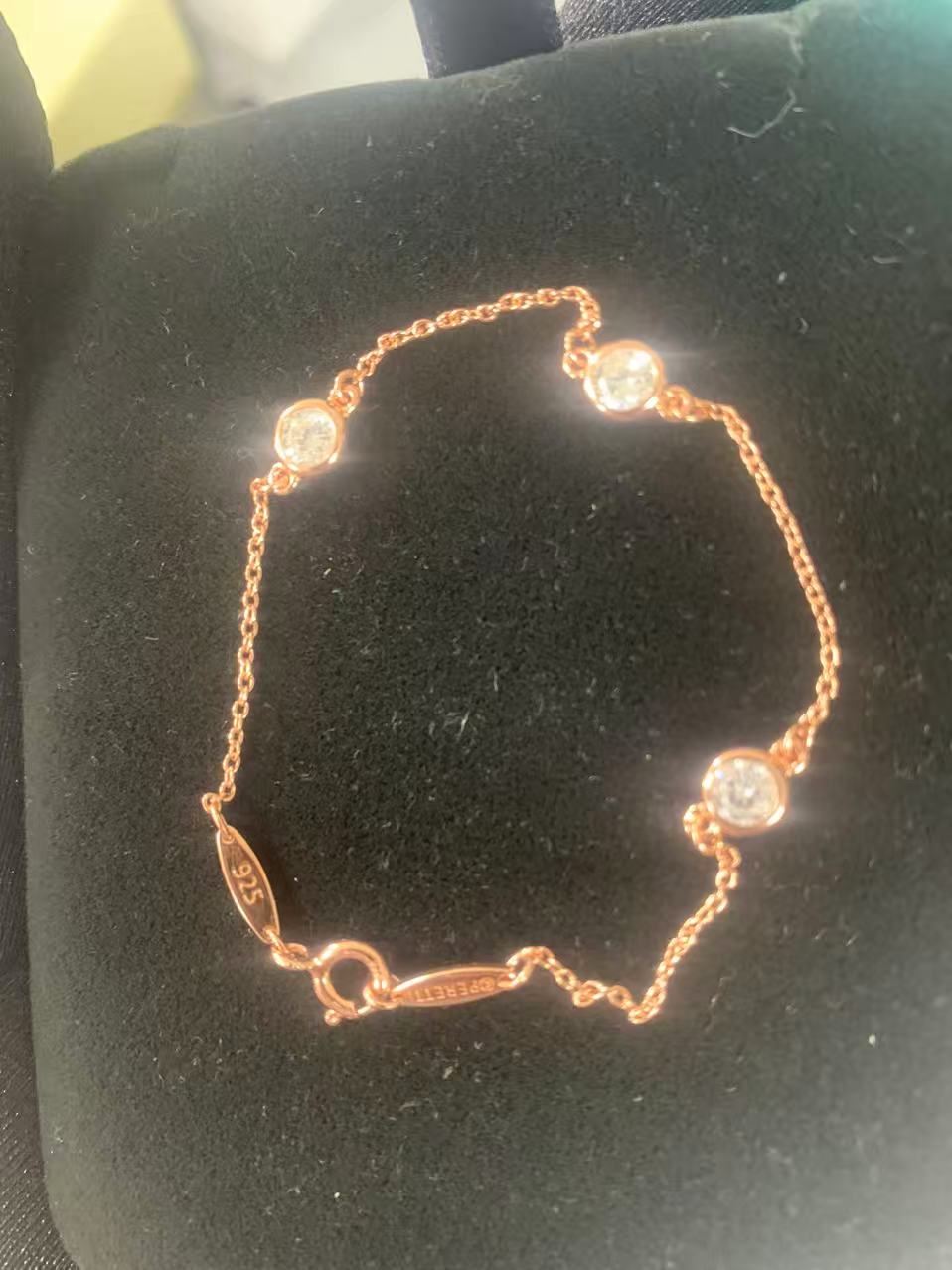 2026년 3월 18일 송*화 님 티파니앤코 엘사퍼레티 브레이슬릿 검품 및 출고