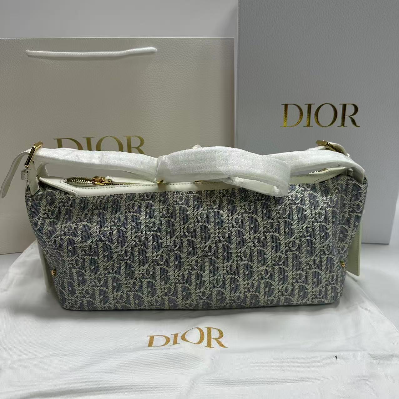 2026년 3월 26일 오*희님 디올 D-Journey 스몰 백 검품 및 출고