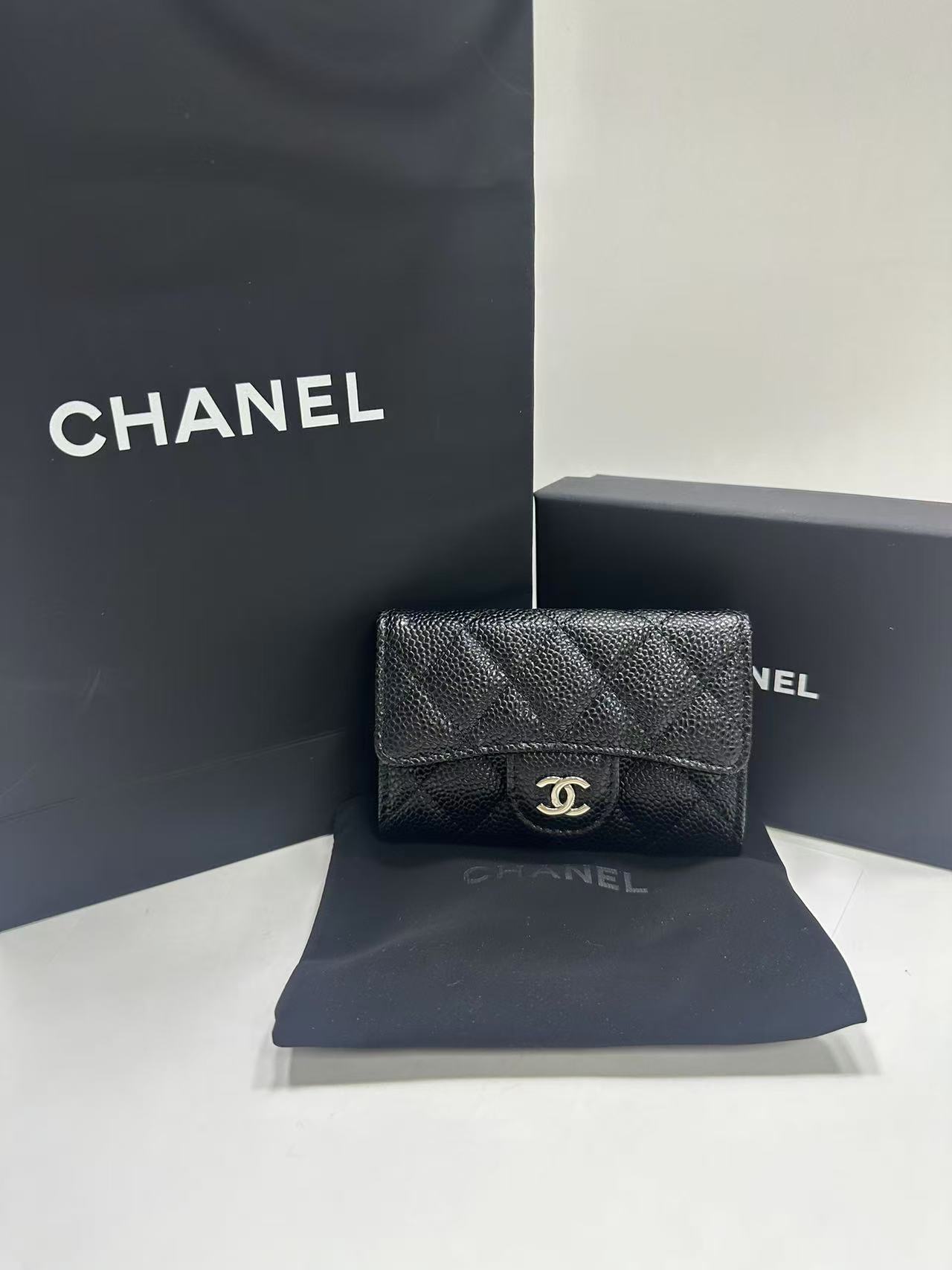 2026년 3월 27일 박*은님 샤넬 클래식 카드 홀더 검품 및 출고