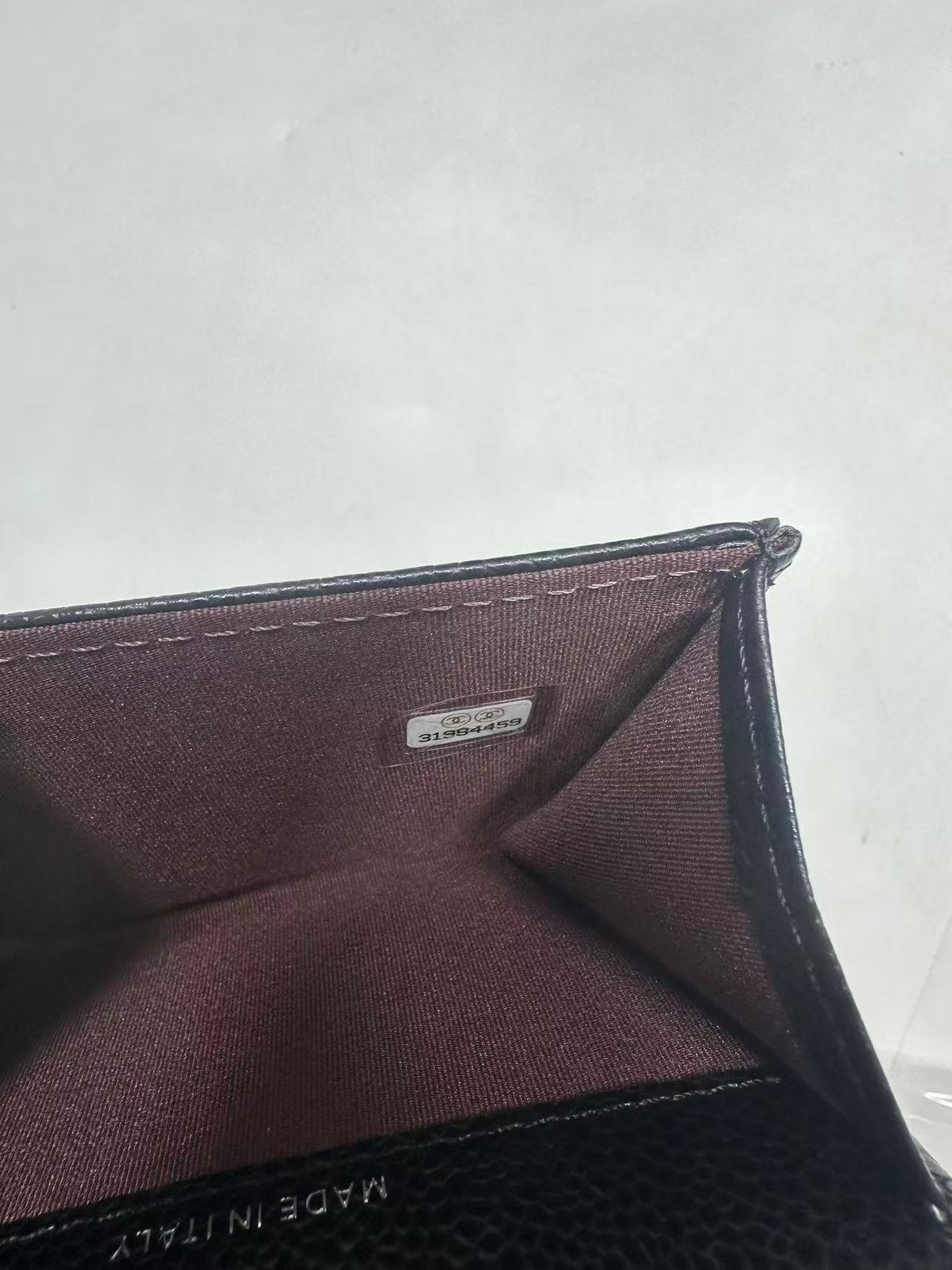 2026년 3월 27일 박*은님 샤넬 클래식 카드 홀더 검품 및 출고